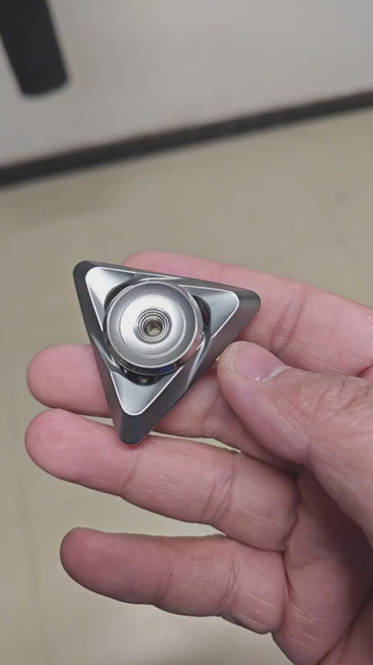 Ling Guang Spinner Titanium