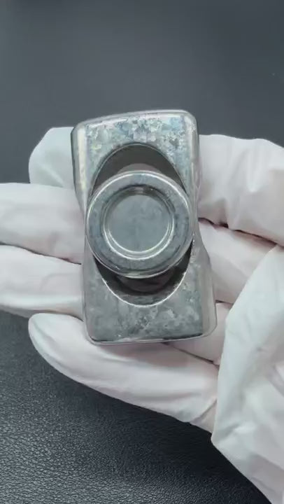 Like Jade Crystallized Titanium