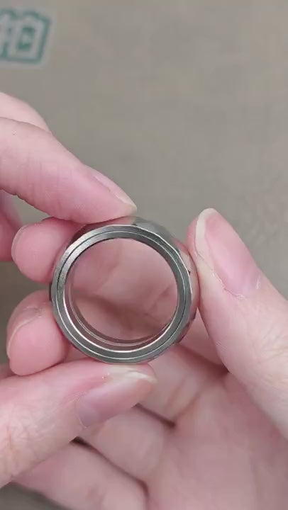 Pig Ratchet Titanium