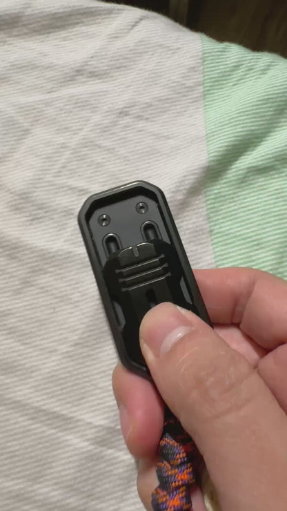 Music Waves Slider Blackened Titanium