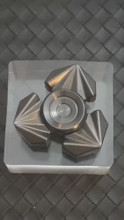 Tri Leaf Crossbone Zirconium