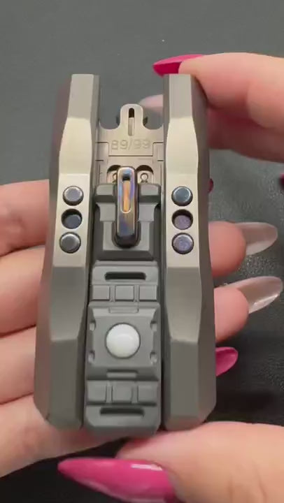 FALCON ESCORT CRUISER Titanium