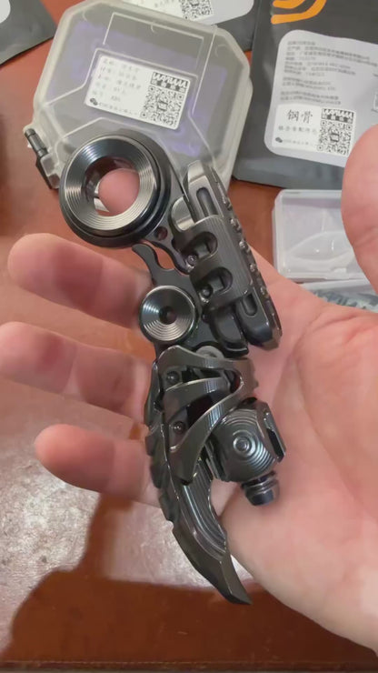 EXOSKELETON, Zirconium