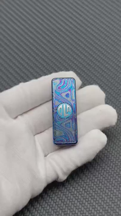 DL EDC Dorae Zircuti