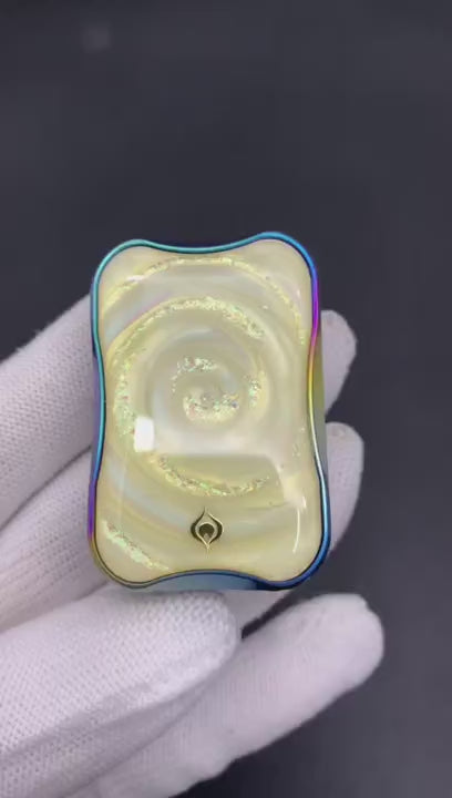Aura Sand Titanium