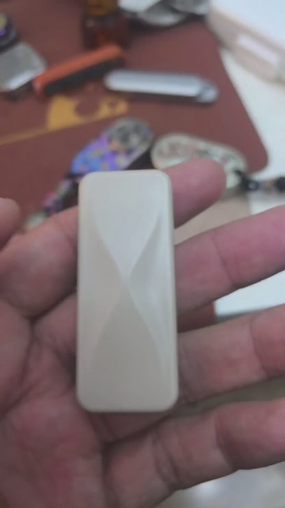 Hourglass S2 PEEK