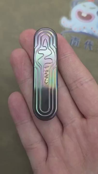 Latiao Zirconium Oil Slick