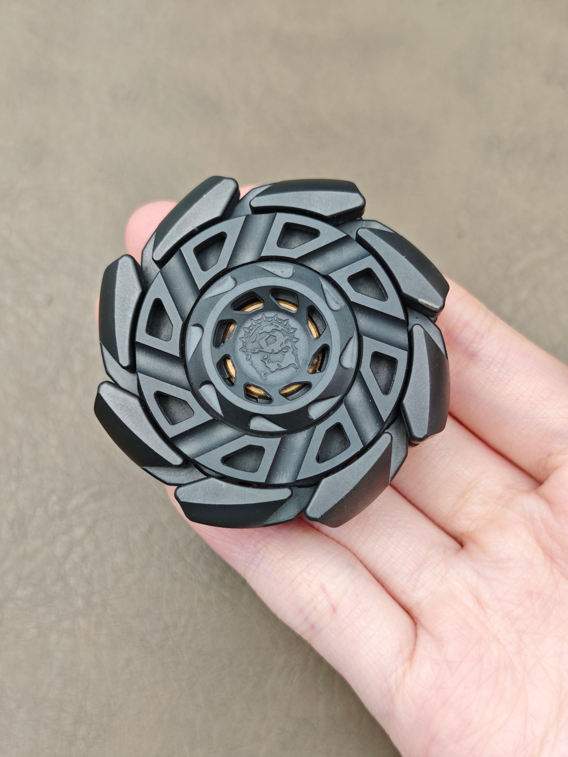 Eight Armor Initial Link Zirconium