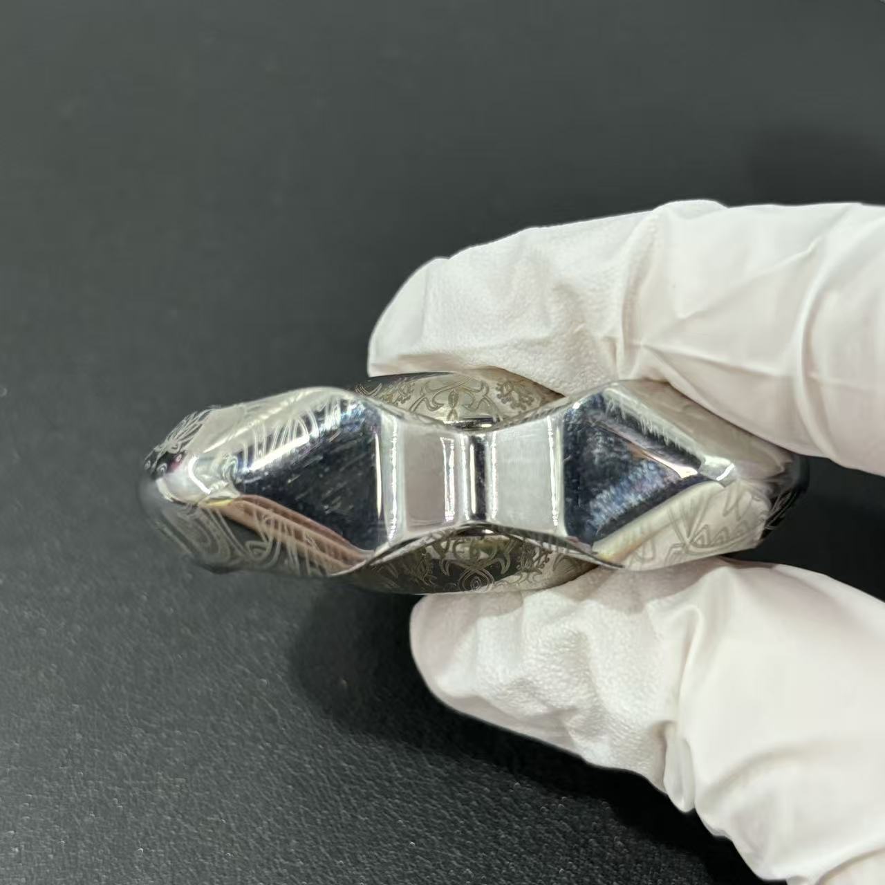 Feather Titanium