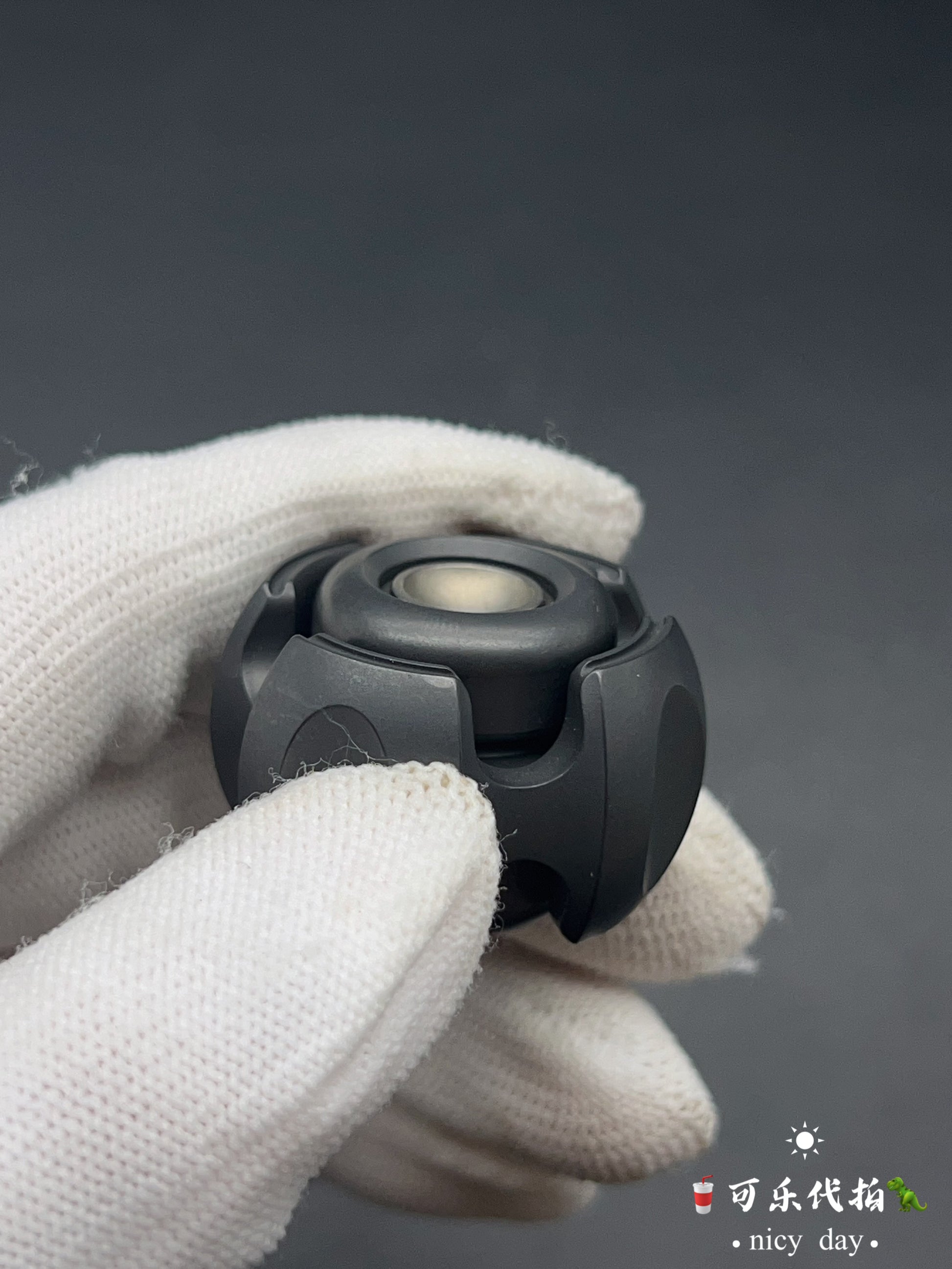 Noiz Zirconium