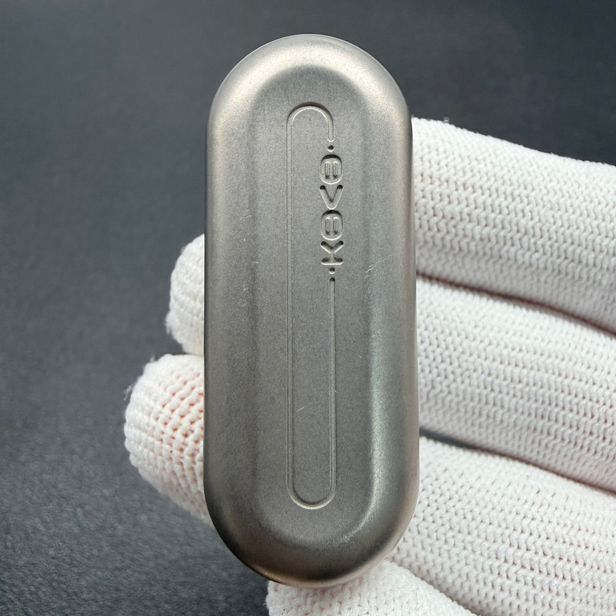 Floating Cloud Titanium