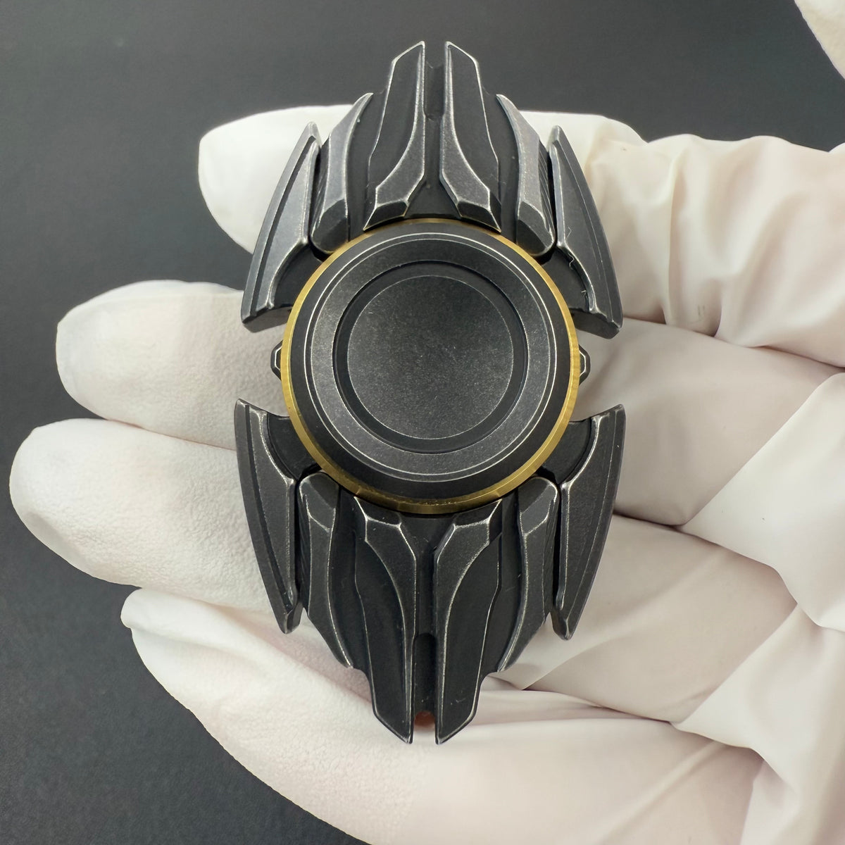 Dark Shell Opening Stainless Steel