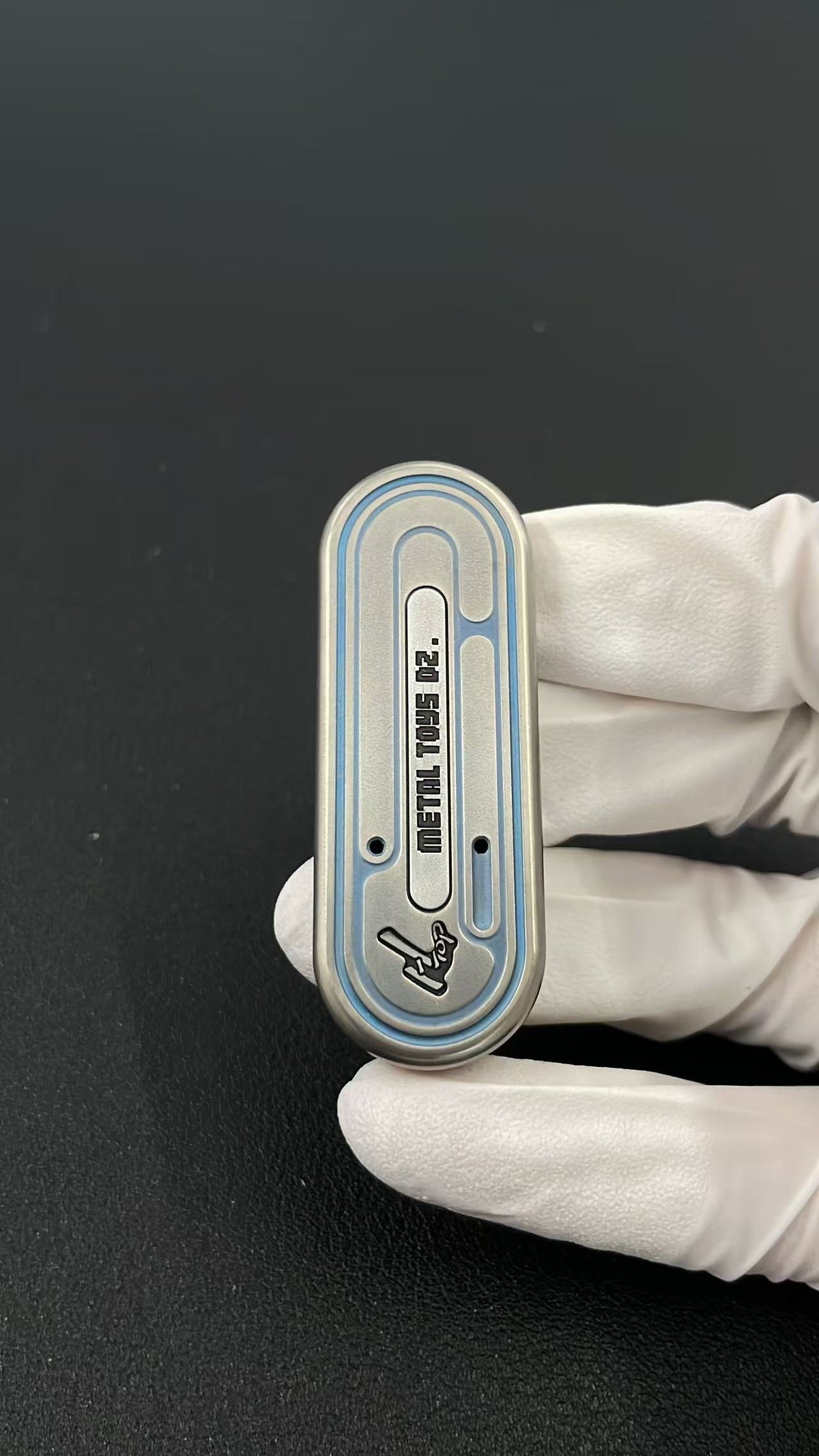 Top H Titanium