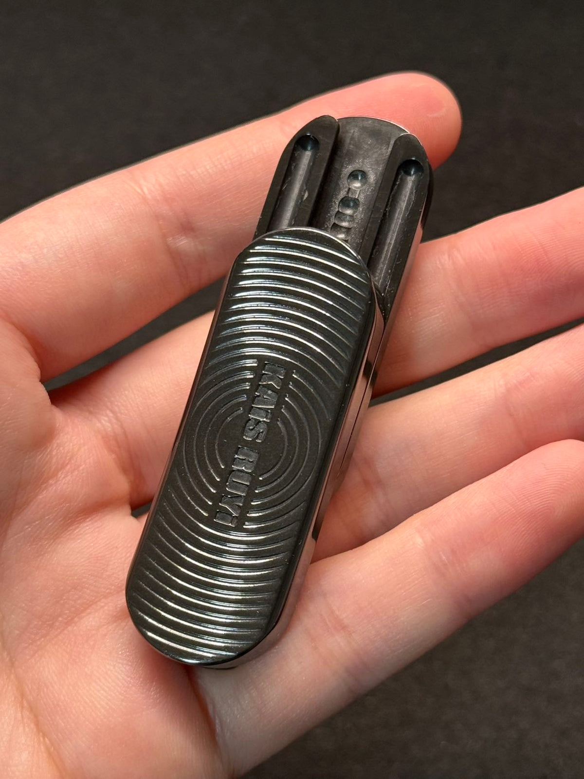 Slider Zirconium