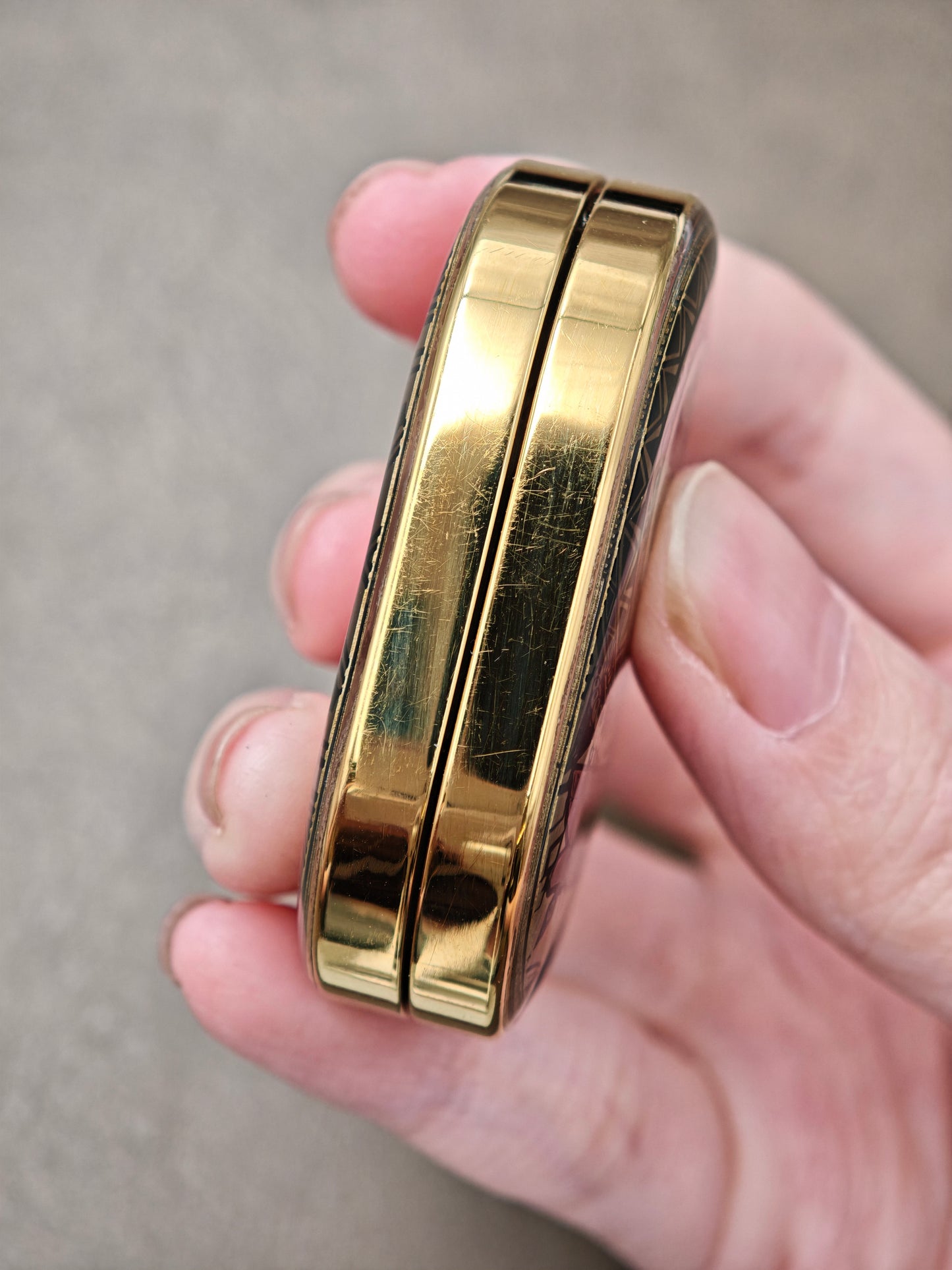 Groove Titanium