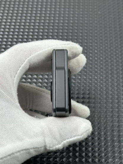 Millennium Y2K Disk Titanium