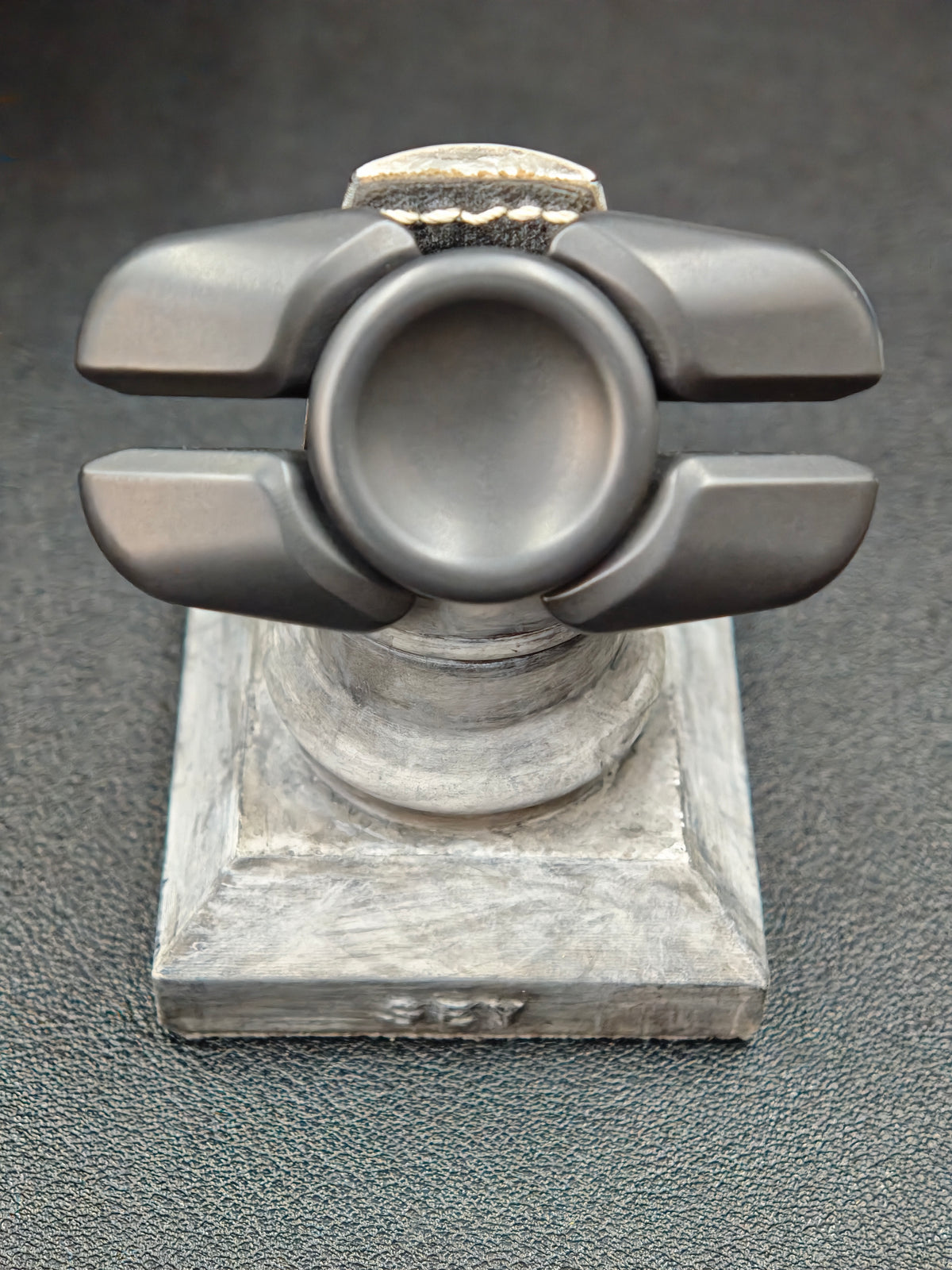 Full Zirconium