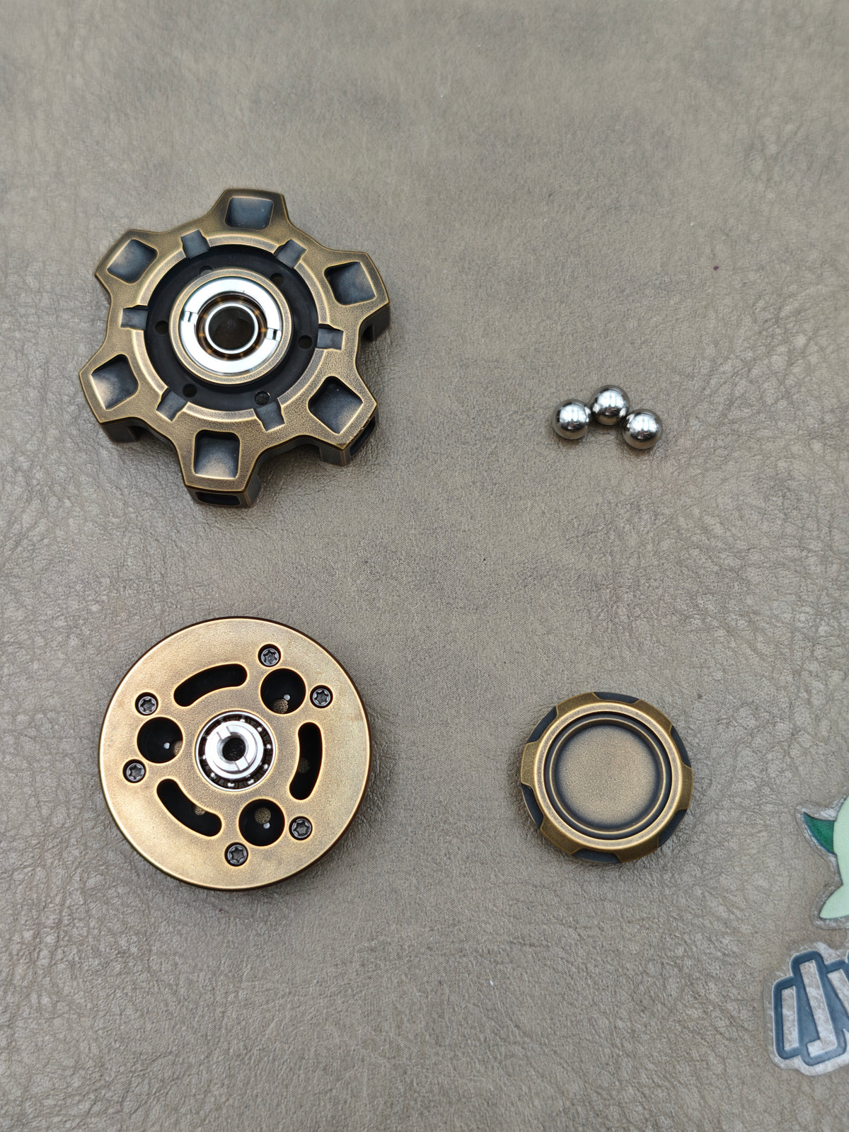 Machinarium 3.0 Brass Distressed