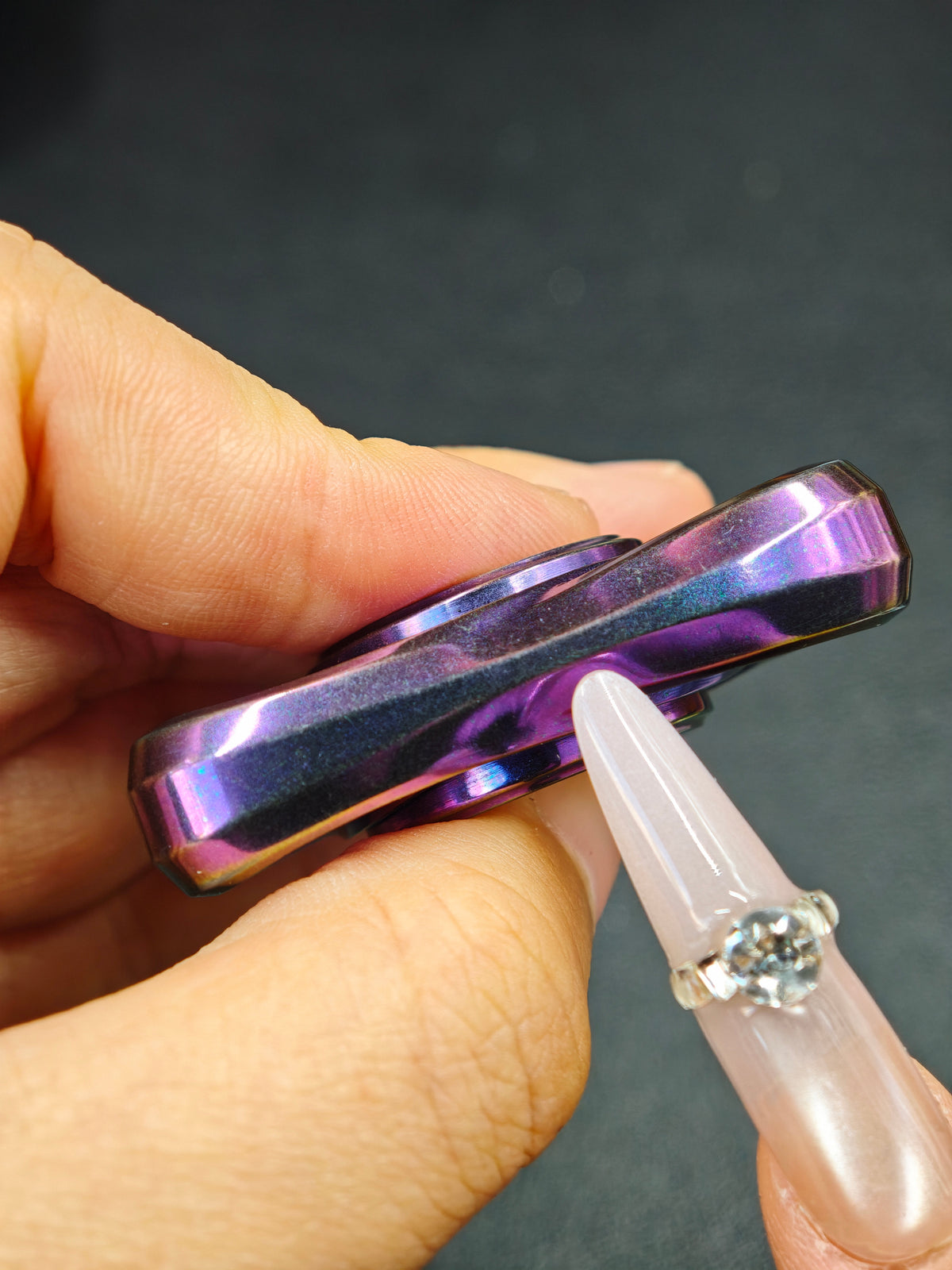 Loop Stratus Tungsten Color-Anodized