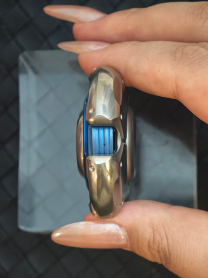 Resonance Titanium