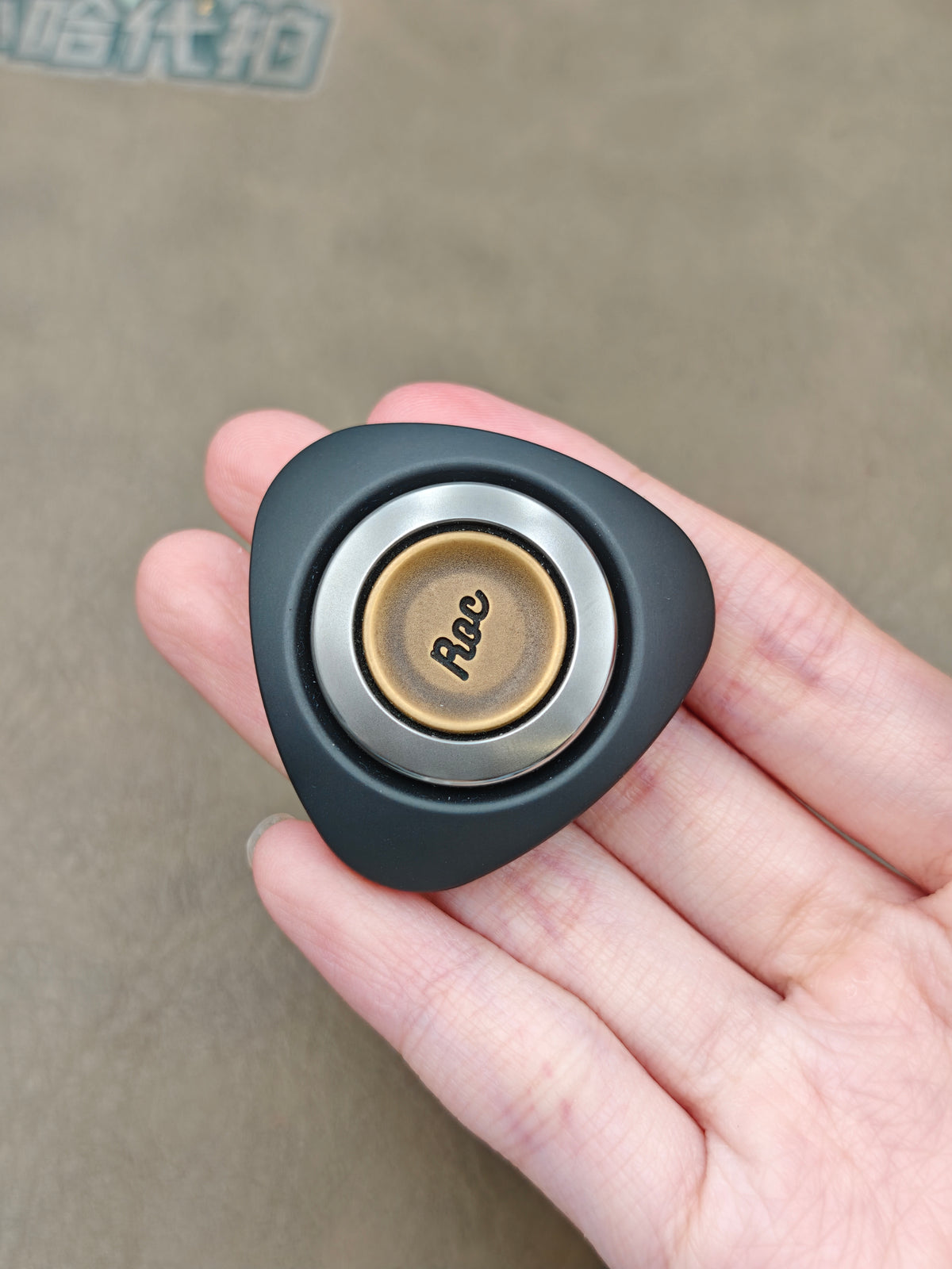 Roc 2.0 Zirconium