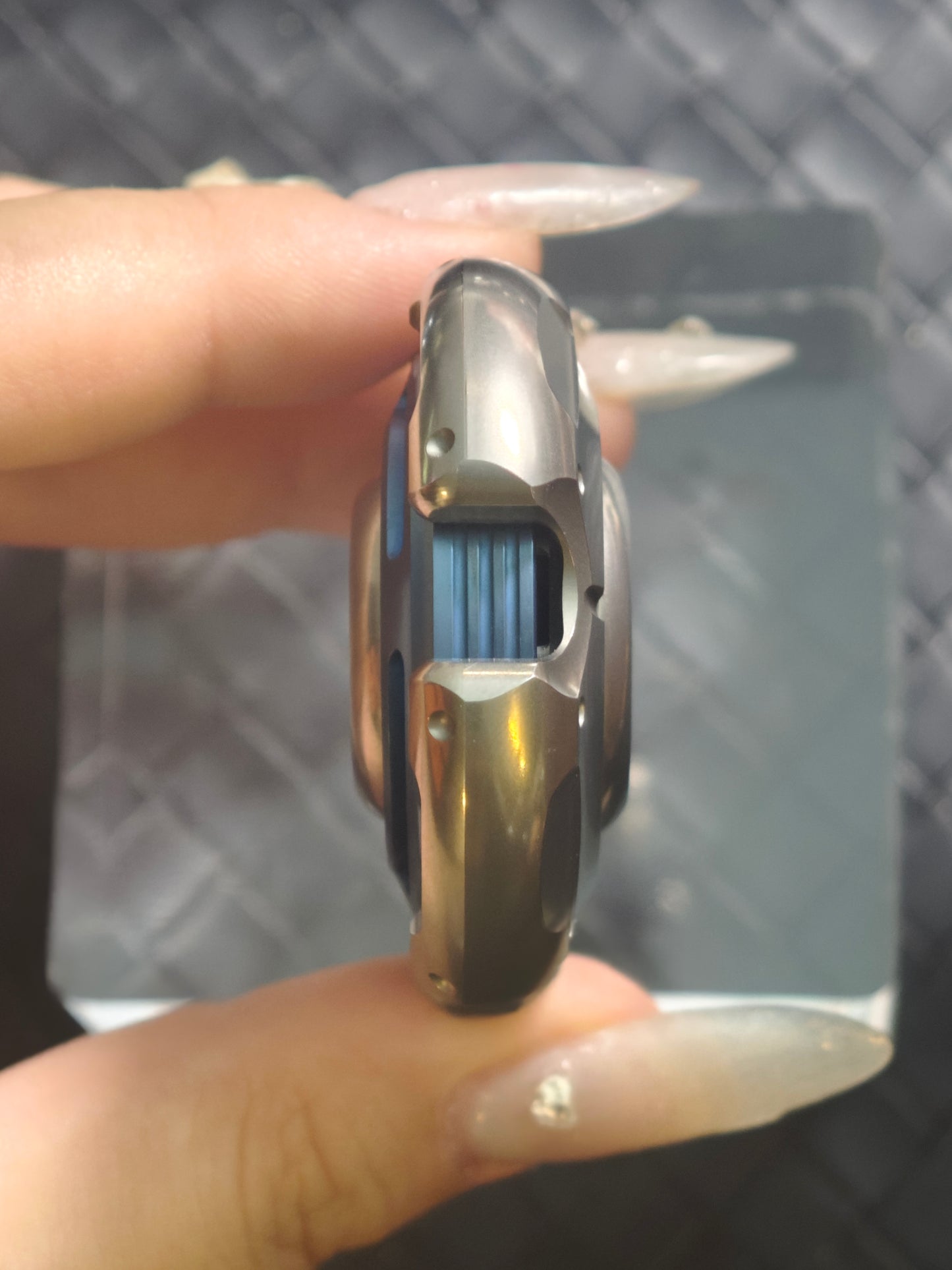 Resonance Titanium Limited Edition
