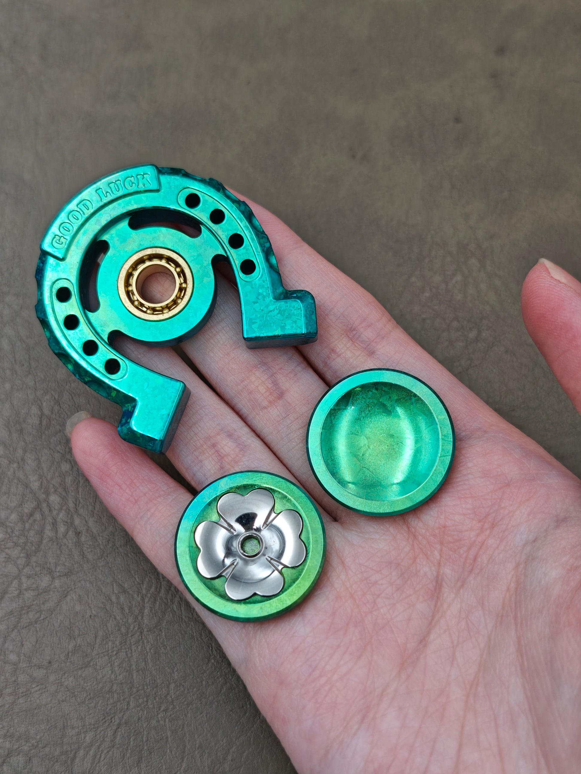 Lucky Horseshoe Crystallized Titanium