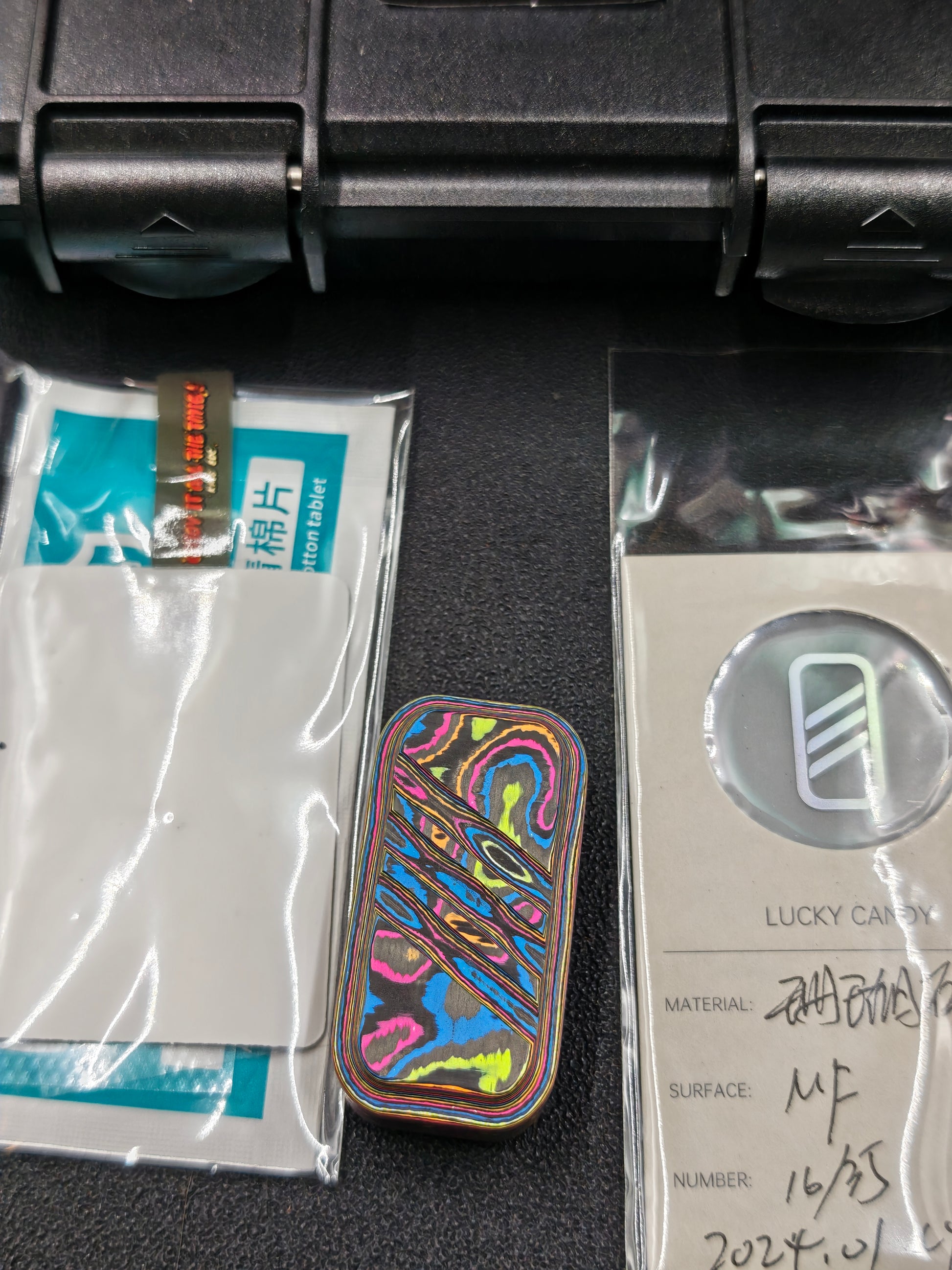 Lucky Candy Carbon Damascus
