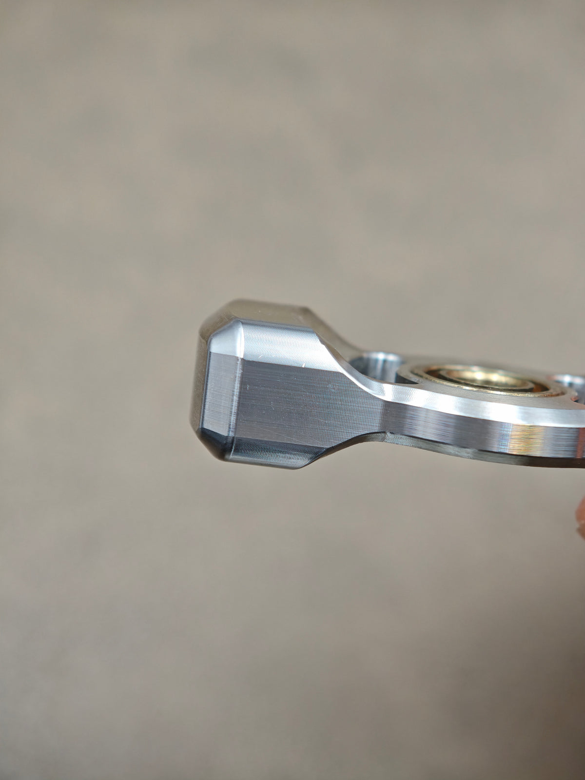 Floating Shadow Stainless Steel Machine Finished