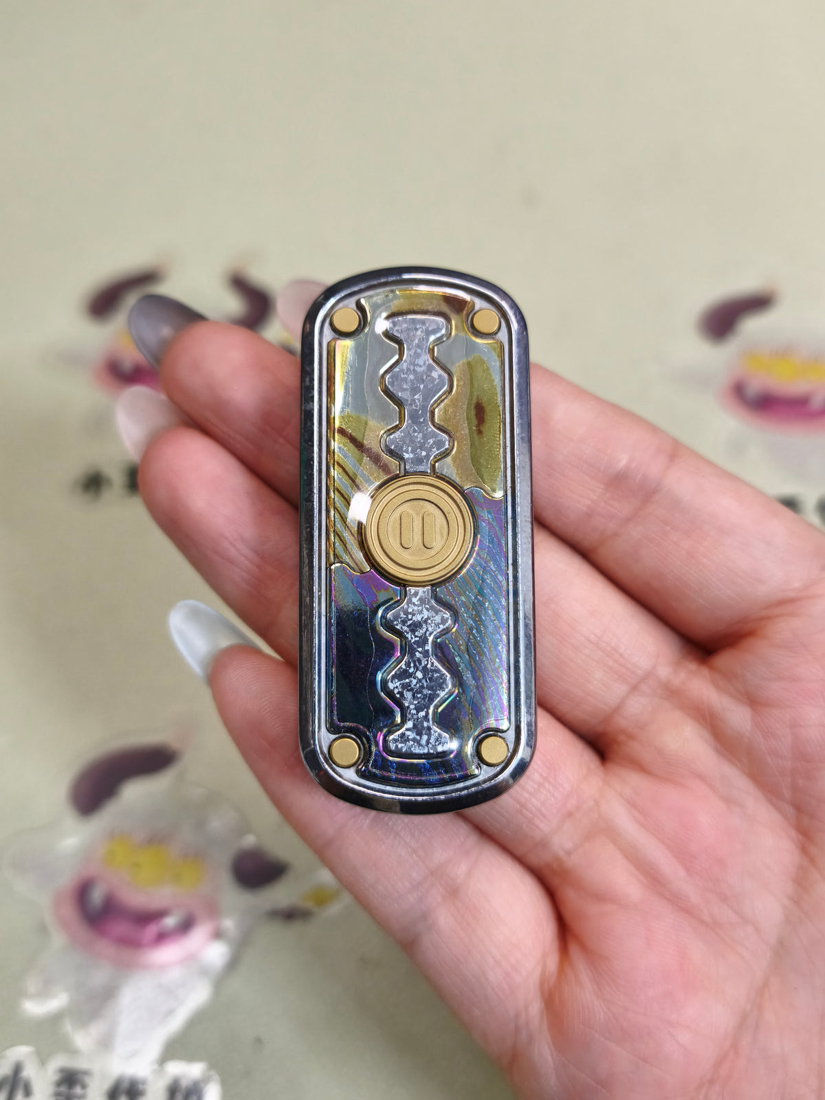 Razor Edge Crystallized Titanium