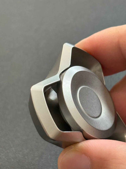 Ocean Current Stainless Steel