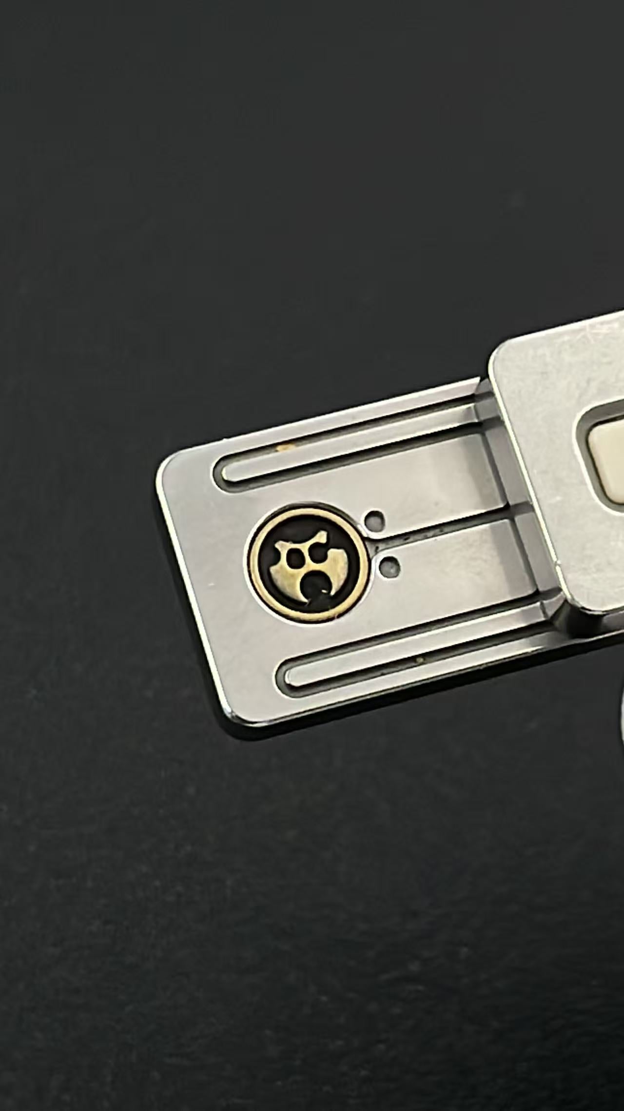 Frog Zirconium