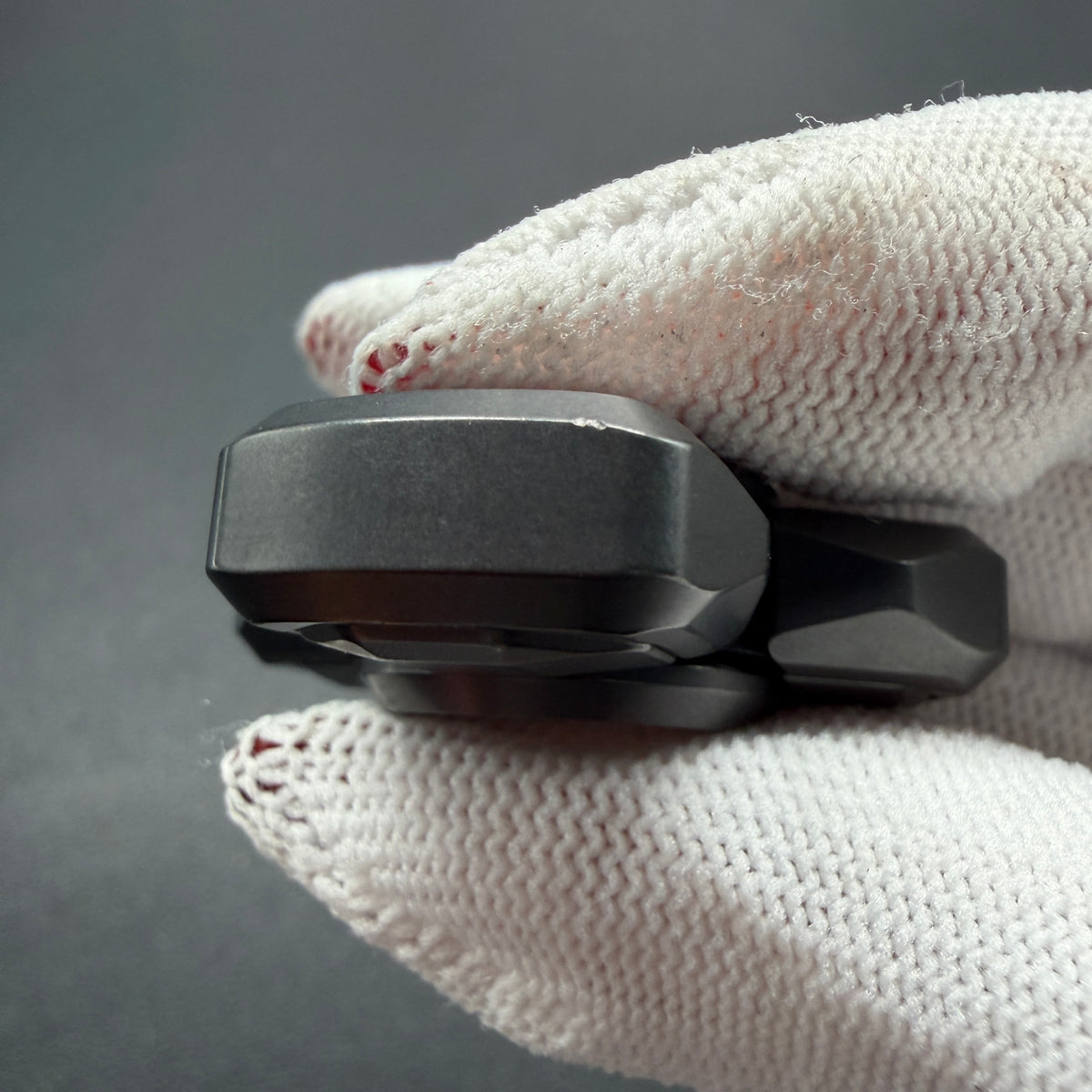 Spin Armor Zirconium