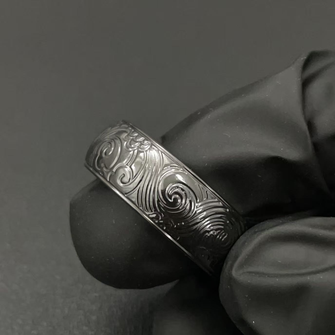 Pig Ratchet Zirconium
