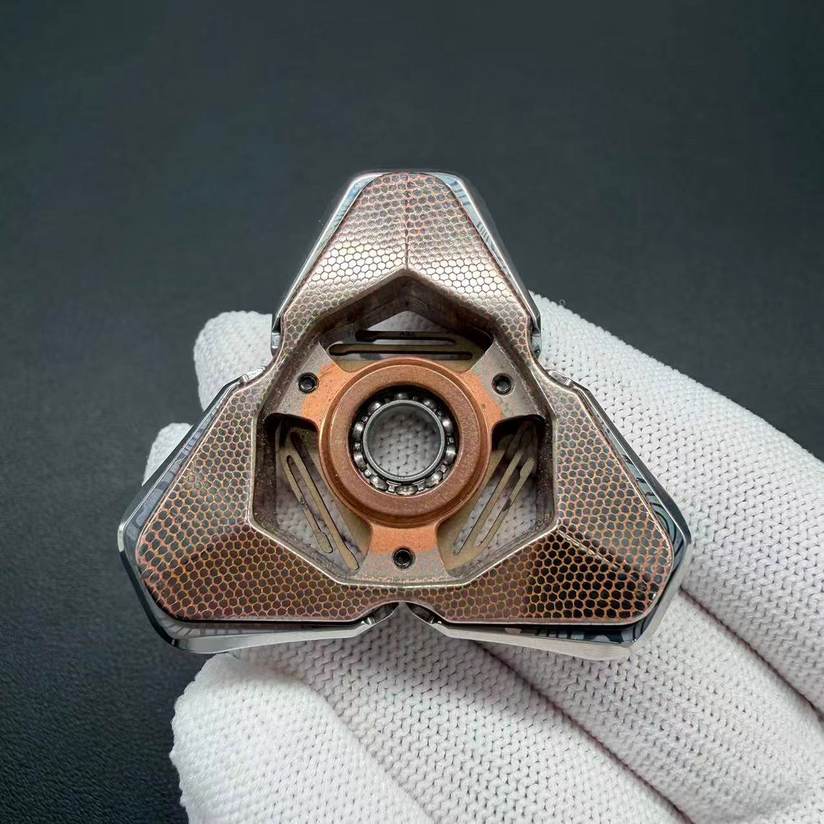 Qs Superconductor
