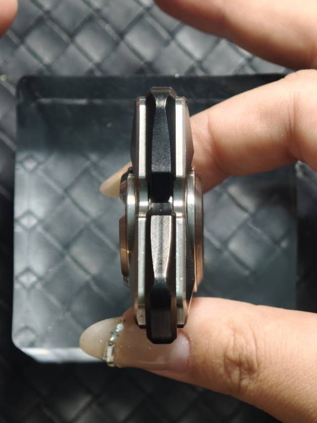 SUAN Q Tungsten Titanium