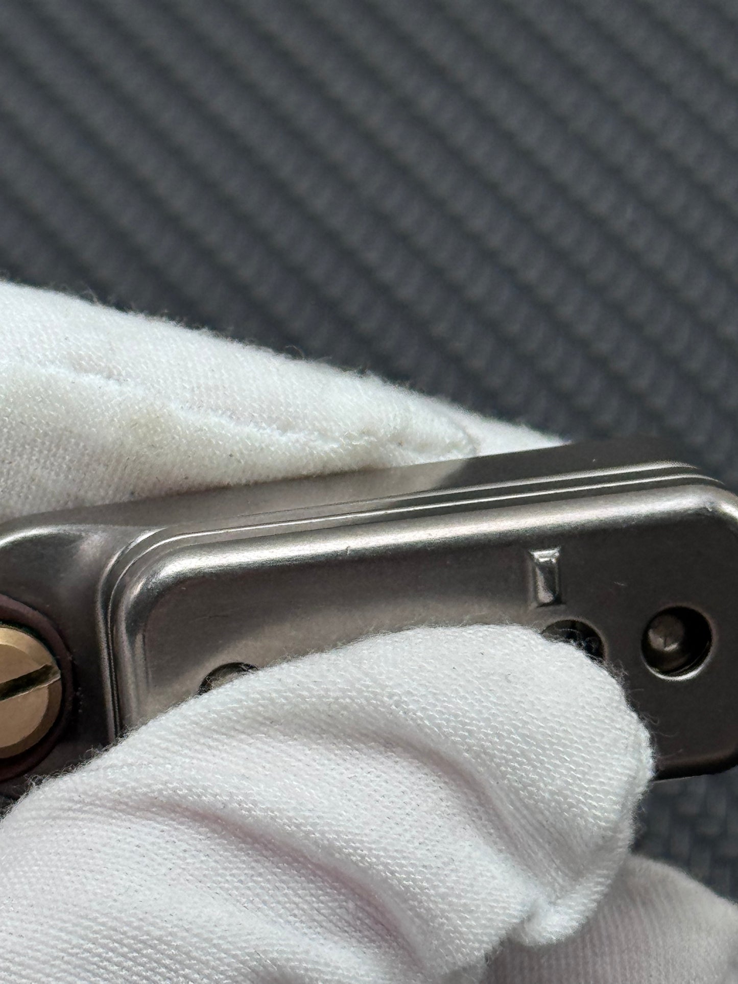 Fortune Cookie Titanium