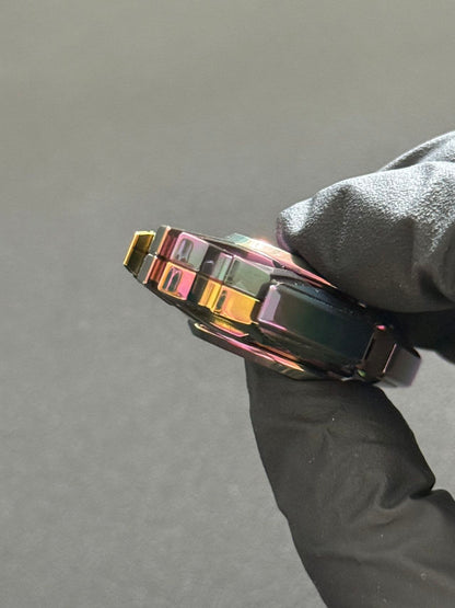 Dark Shell Opening Zirconium