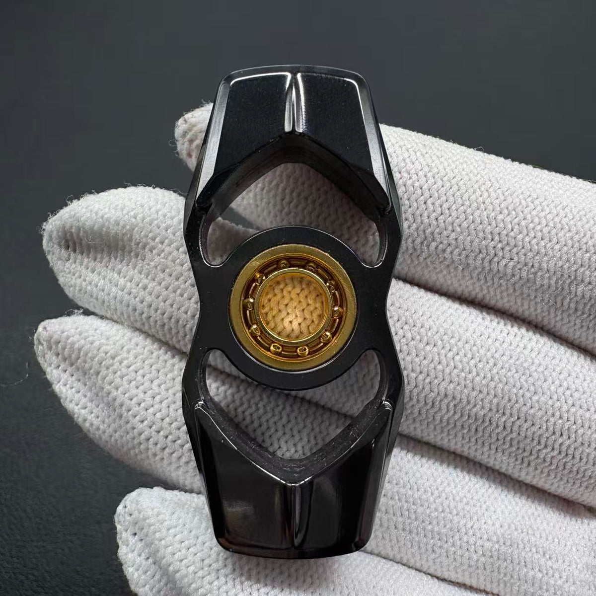 Kamen Dual Leaf Zirconium