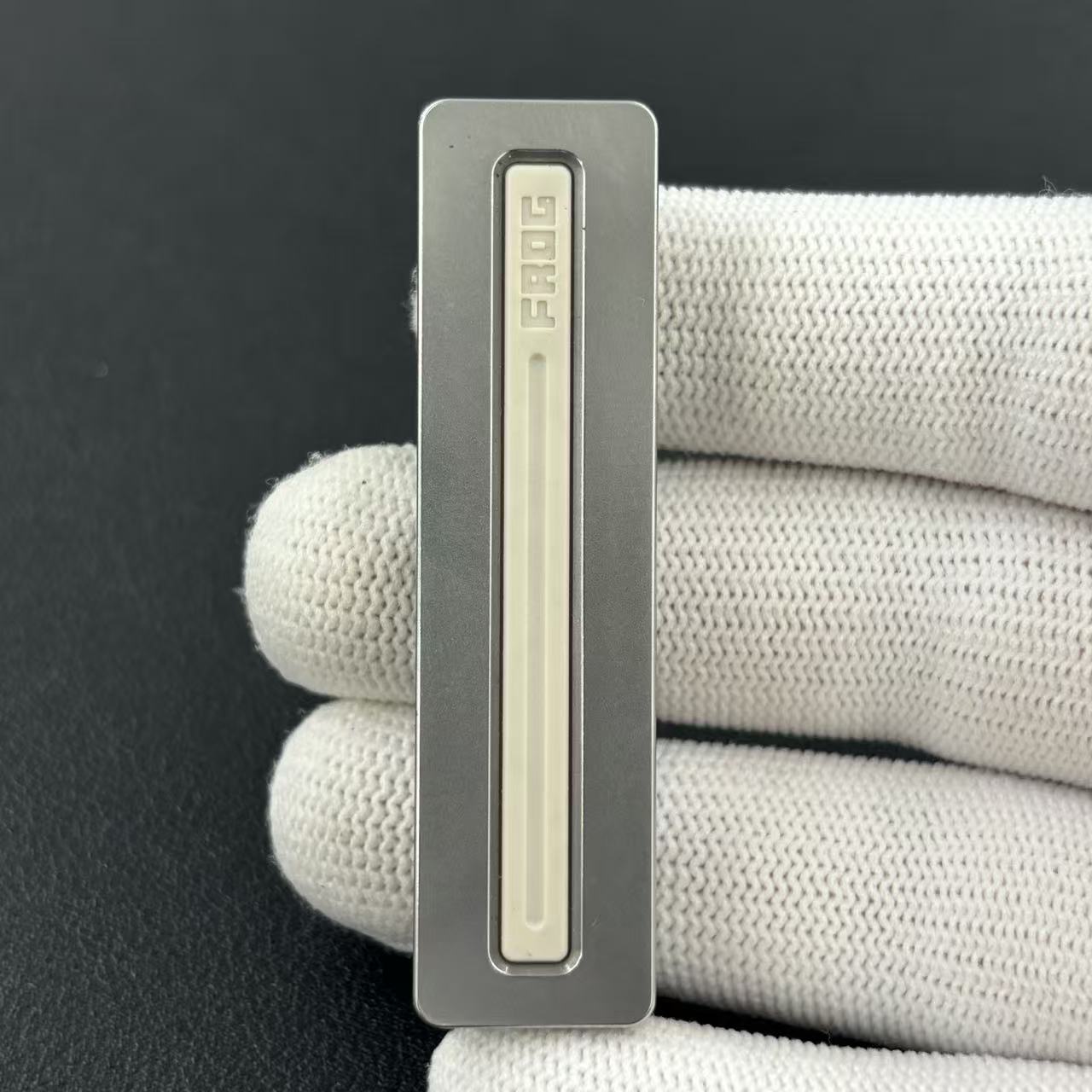 Frog Stainless Steel PEEK