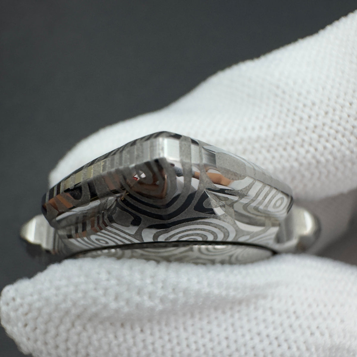 Siren Stainless Steel