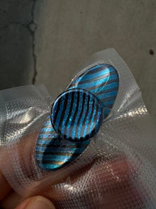 Dragonfly Crystallized Zirconium