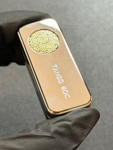 Sugar Cube Titanium