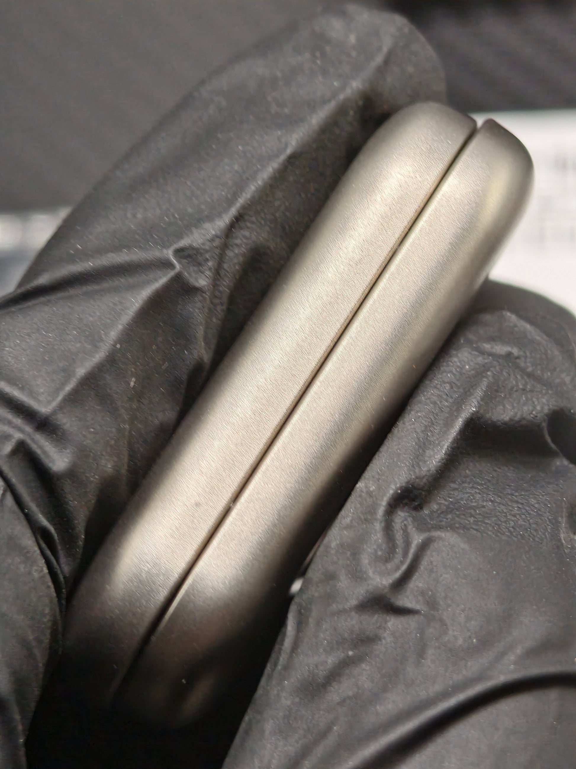 Floating Cloud Titanium