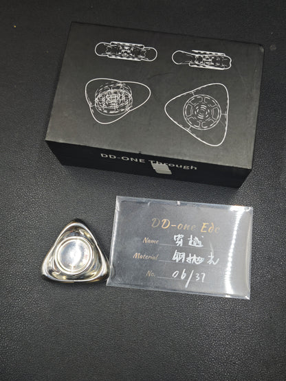 Crossing Stainless Steel Polished