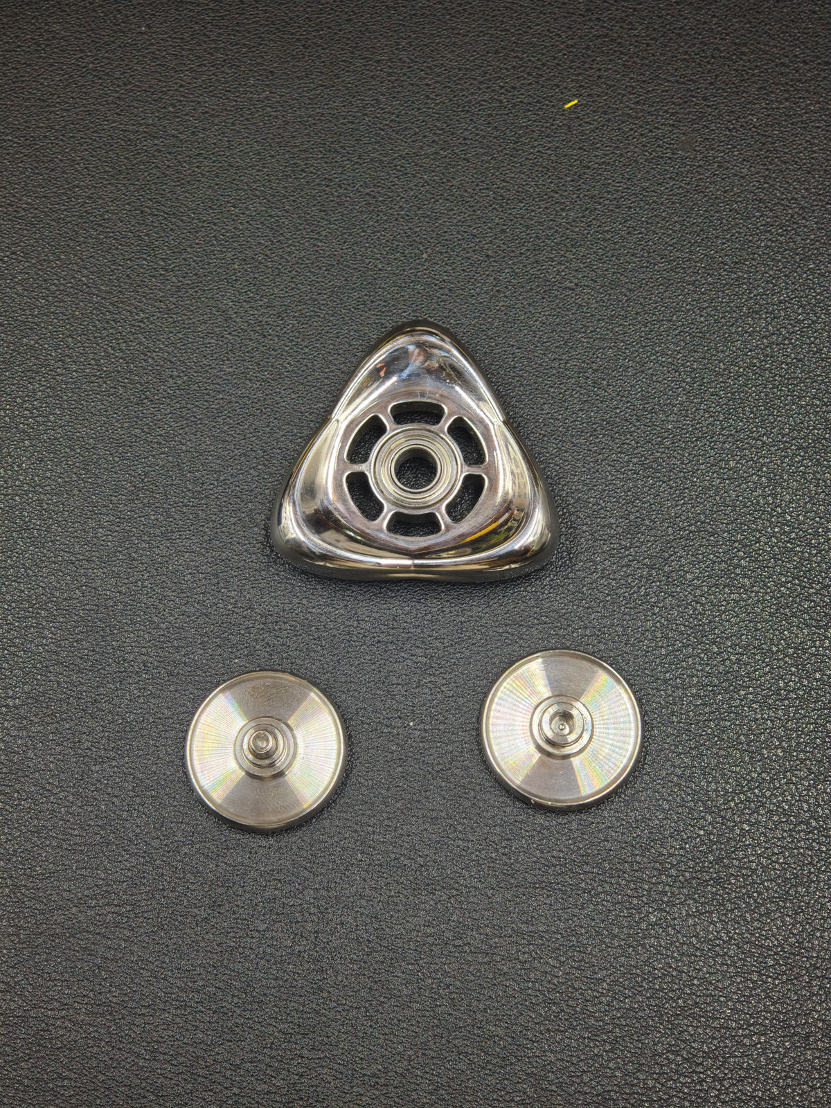 Crossing Stainless Steel Polished