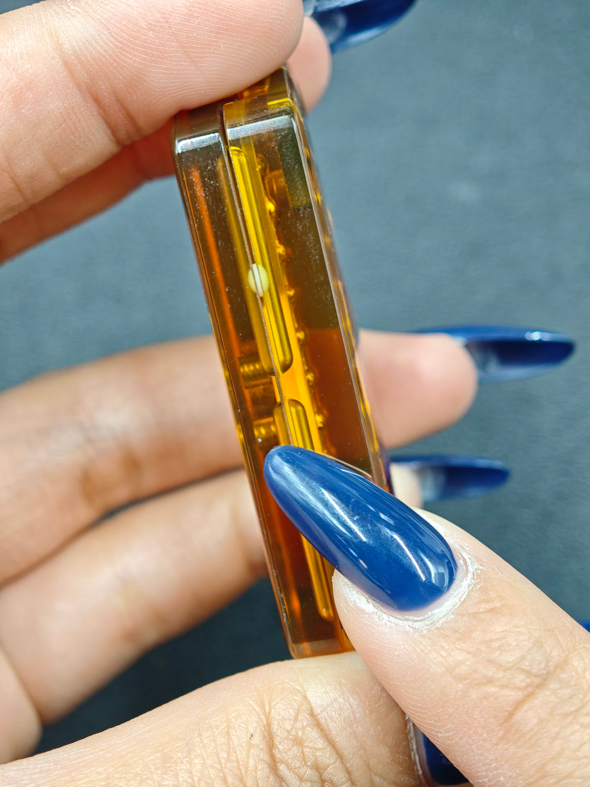 Plane PEI Color-Anodized Resin-Sealed Polished
