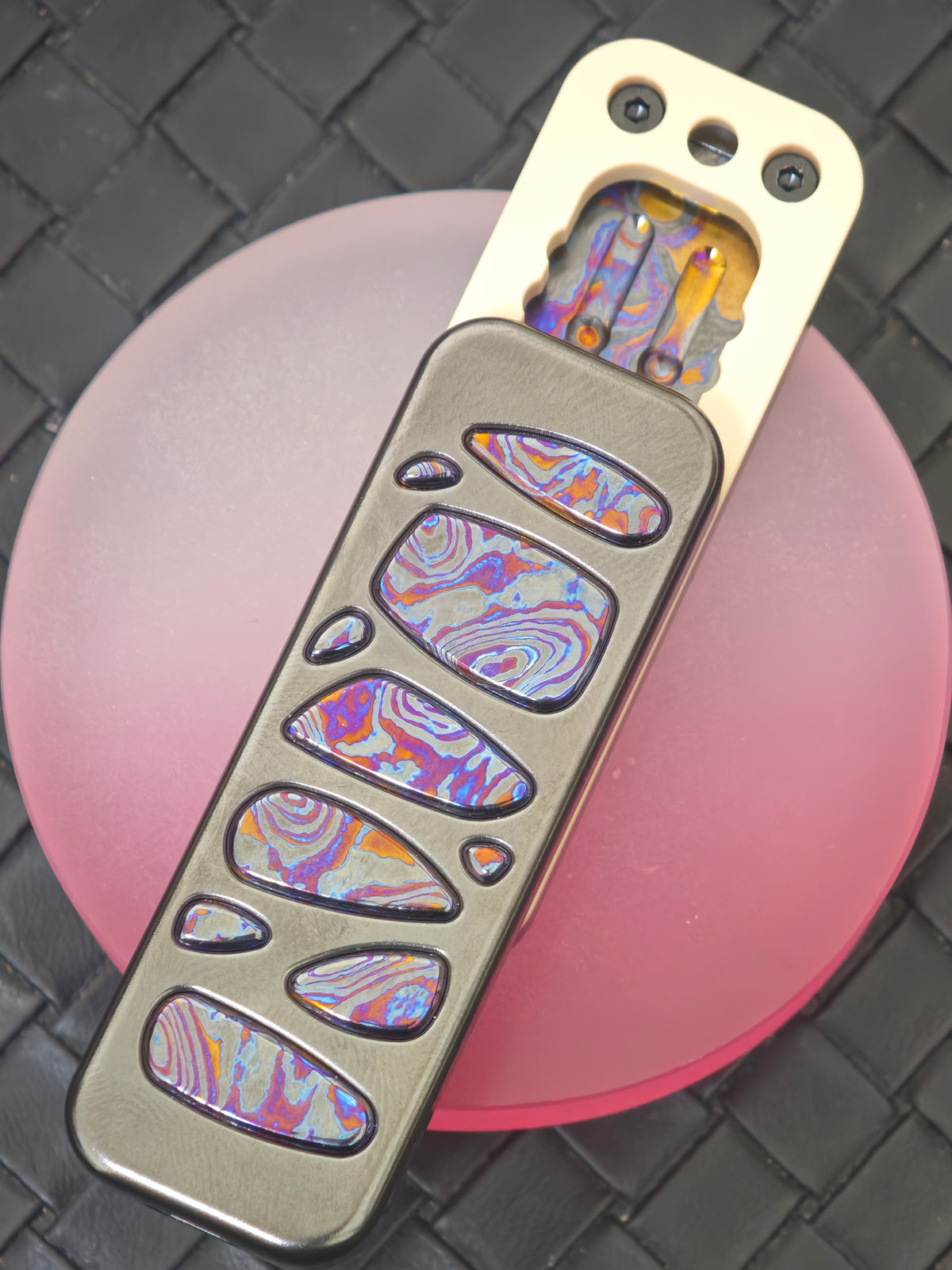 Snake Zirconium