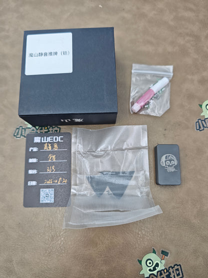 Mute Zirconium