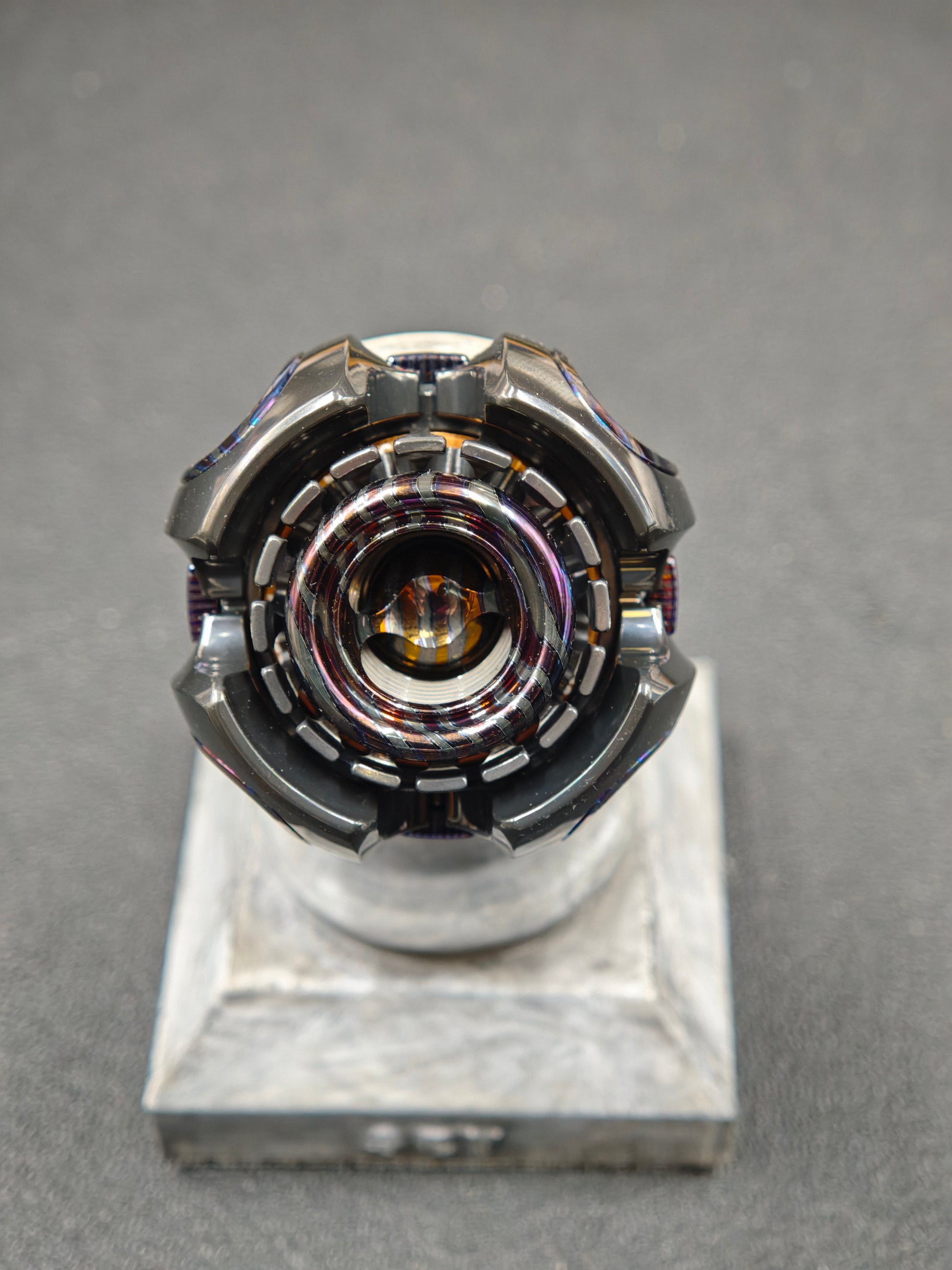Noiz O Zircuti Zirconium